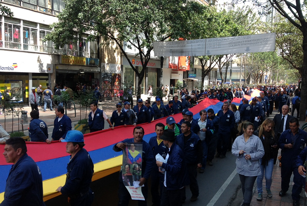 MARCHA 7 DE MARZO TRABAJO DIGNO FOTO PAG 7