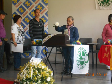 Ceremonia religiosa Antonio Carvajal centro de memoria 2014