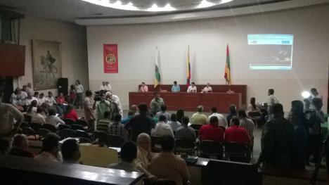 Audiencia senatorial en Huila