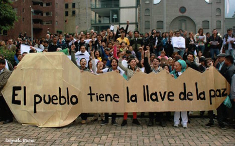 Marcha respaldo a la paz nov 2014