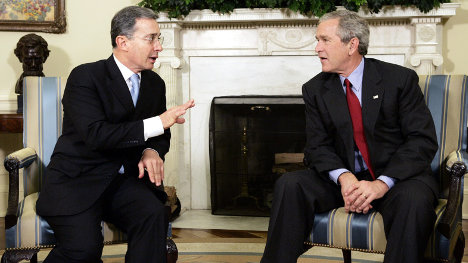 Alvaro Uribe y George Bush
