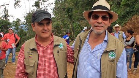 General Colon y Pastor Alape-1