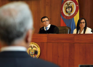 Álvaro Uribe en el banquillo de los acusados