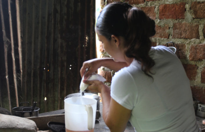 Mujer en Pobreza