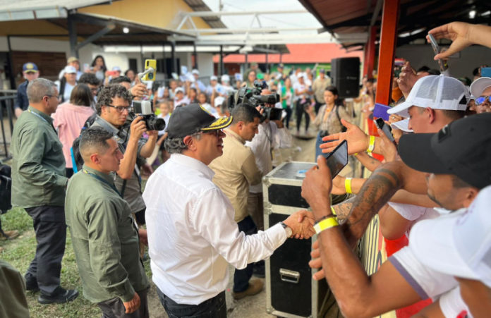 Visita de Petro a Mesetas